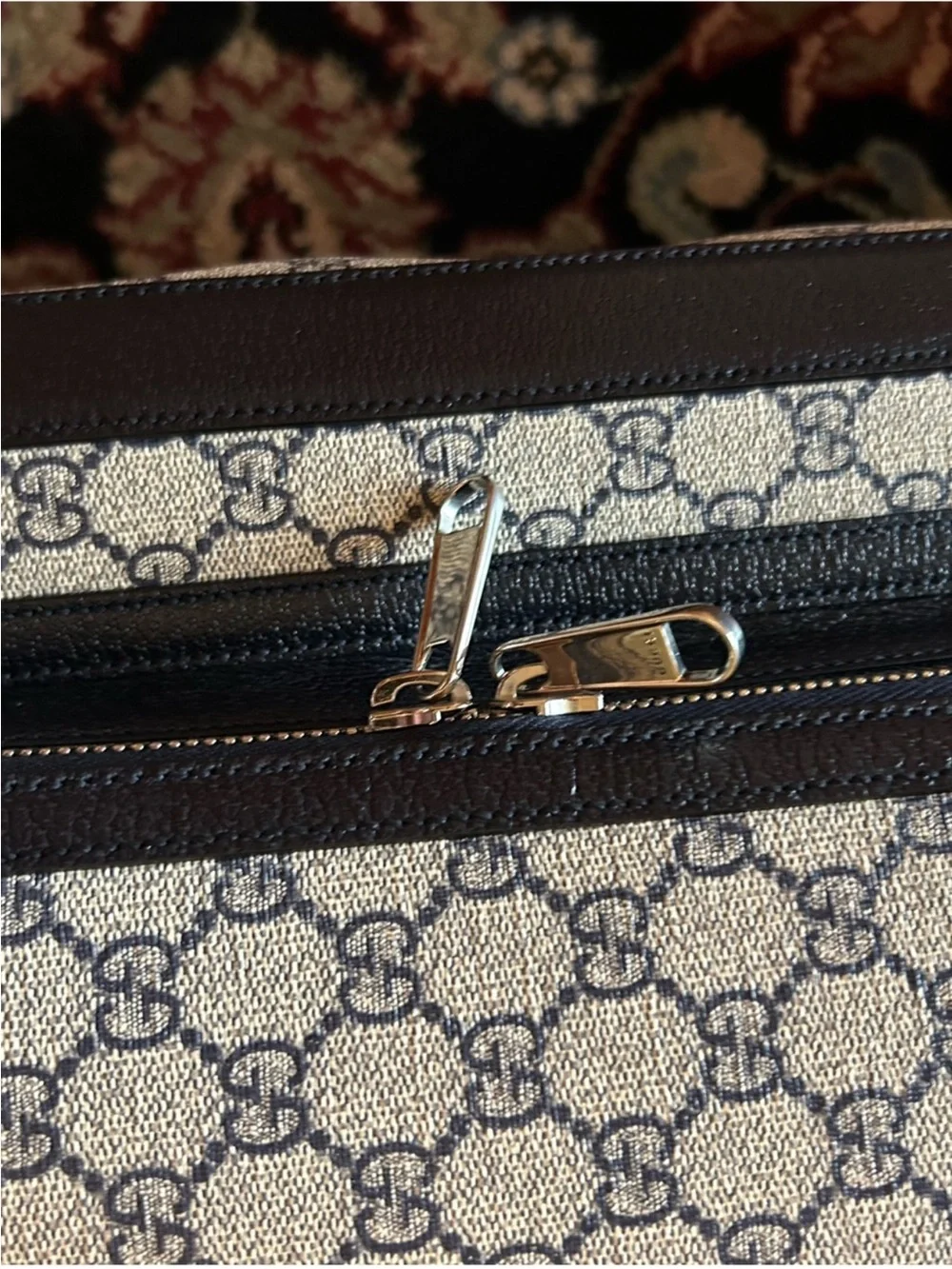 Gucci Savoy, GG supreme suitcase, iconic blue/red web stripe made in Italy